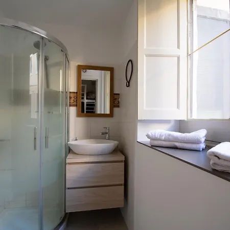 Catania City Rooms 3* Katania