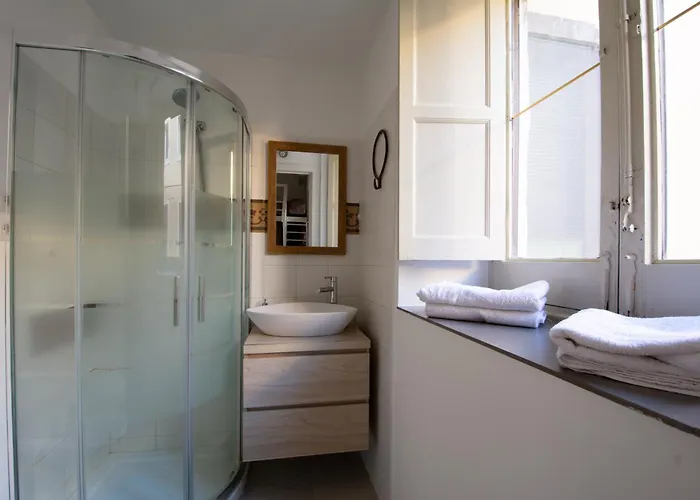 Catania City Rooms 4* Catânia